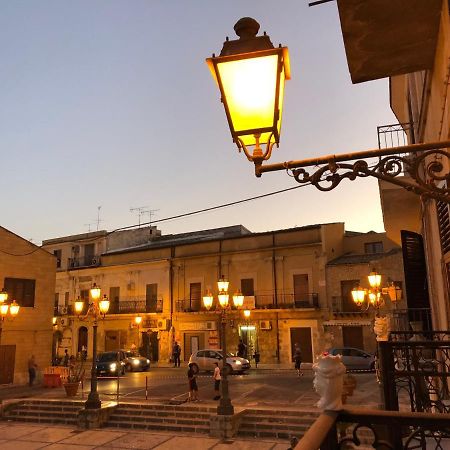 Cortile Umberto Apartment Racalmuto ภายนอก รูปภาพ